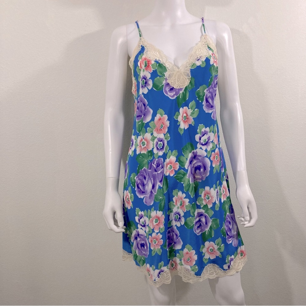 Vintage Victoria’s Secret Floral Slip Dress Size Large